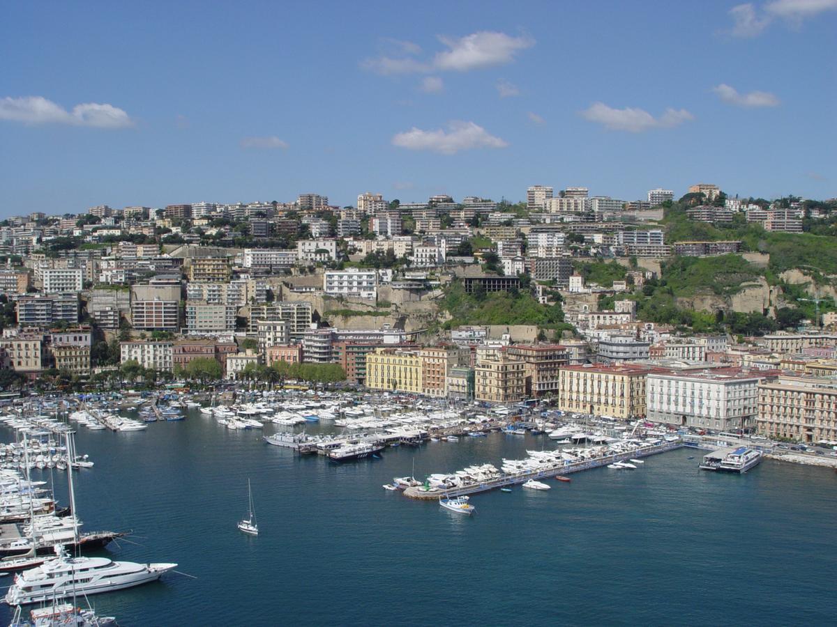 B&B A Casa Di Grazia Napoli Eksteriør bilde