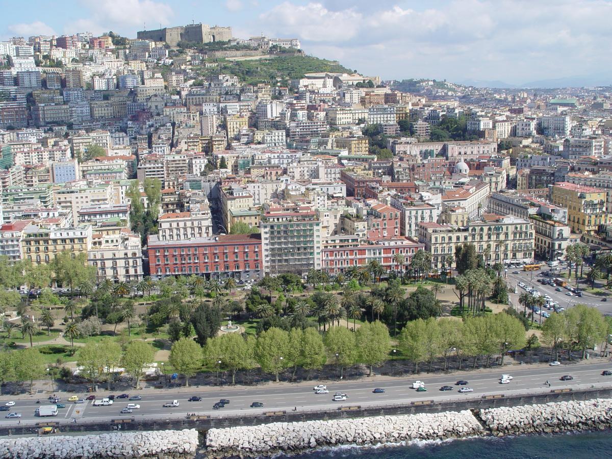 B&B A Casa Di Grazia Napoli Eksteriør bilde